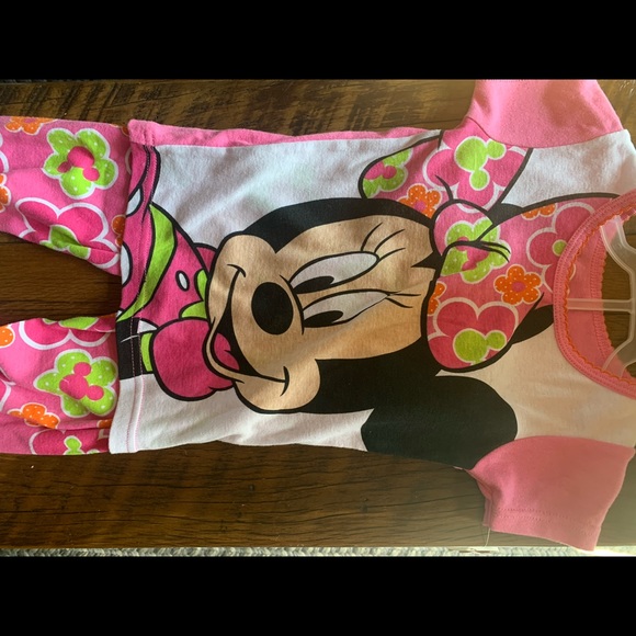 Little Girls size 4 - ALL NEW - 2 gowns -                (2pc) PJ’s. 3 shirts - Picture 3 of 7